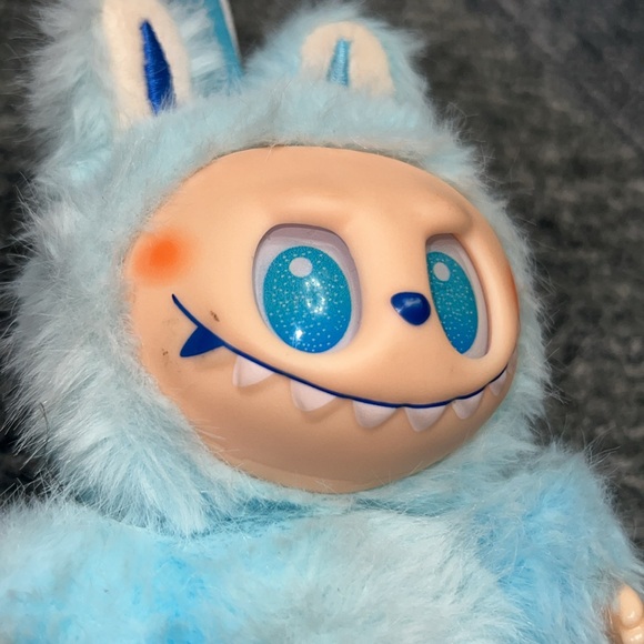 Labubu - Picture 6 of 7